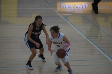 Santa Clara girls varsity wins against Lynbrook on breast cancer awareness night