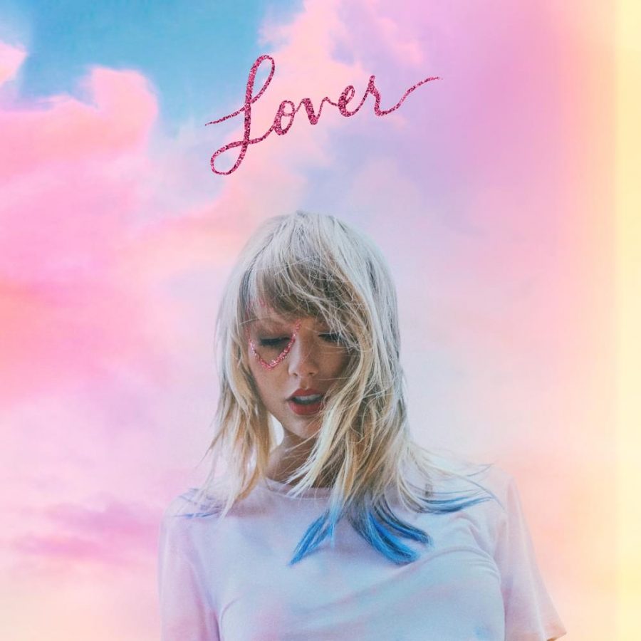 The+cover+art+of+Lover+reflects+the+new+sound+of+Swifts+album.+