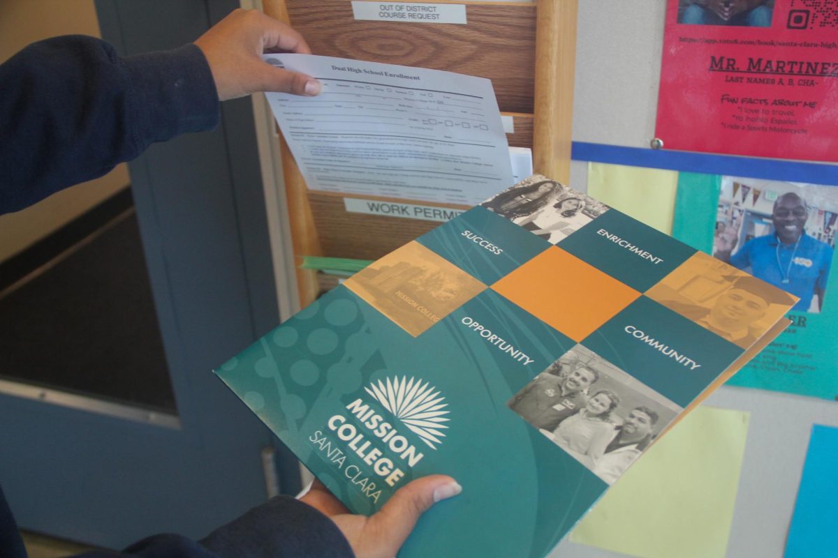 Counseling office provides resources about dual enrollment and academic planning support.